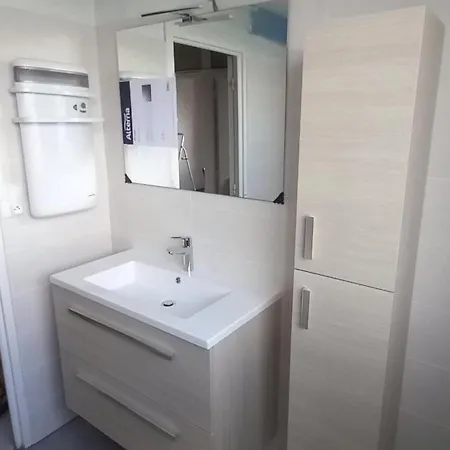 בית נופש Des Pommiers