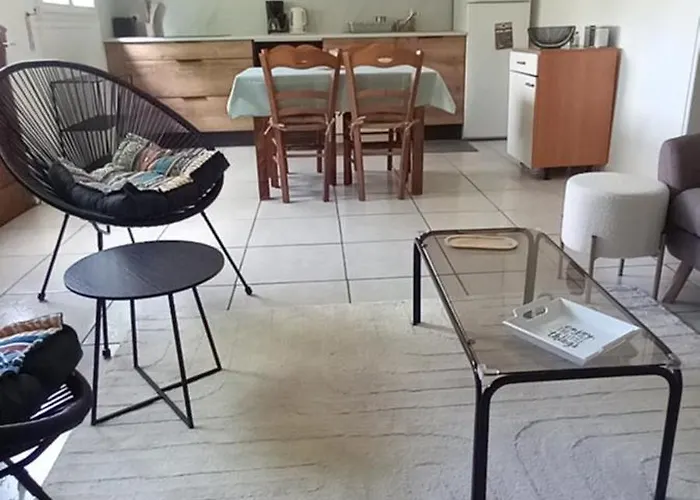 Des Pommiers * Sainte-Eulalie